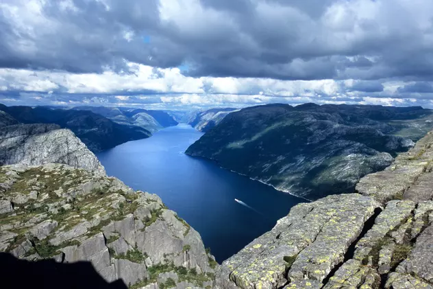 Norvegia vrea să-i ofere Finlandei un munte