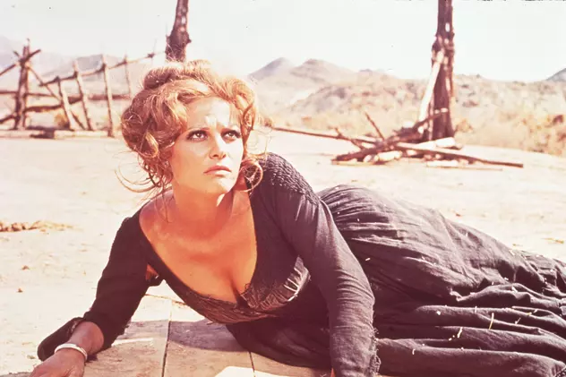 Claudia Cardinale in filmul ONCE UPON A TIME IN THE WEST