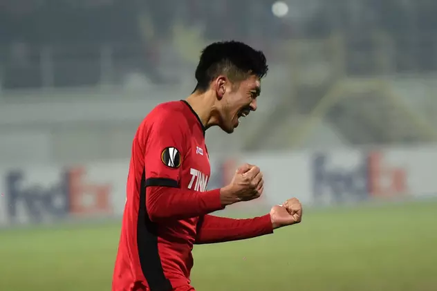 Takayuki celebrează golul marcat în minutul 90 al meciului Astra - Genk 2-2 FOTO: uefa.com