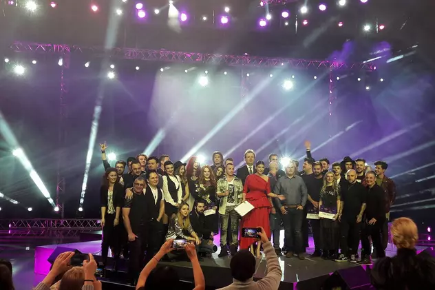 Semifinaliştii Eurovision România au făcut show pentru fani