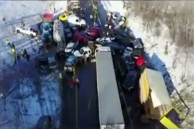 Accident cu 32 de mașini pe o autostradă din SUA