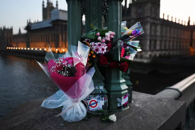 Atentat în Londra | Khalid Masood a intrat cu peste 120 de km/h în oamenii aflați pe podul Westminster