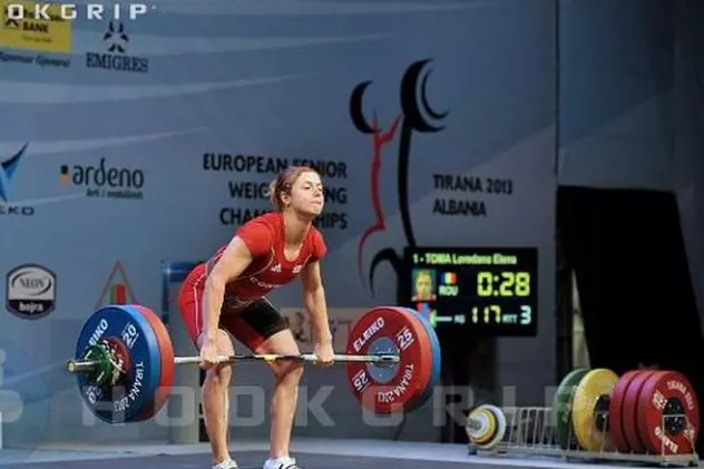 Loredana Toma a cucerit trei medalii de aur la Campionatul European de haltere