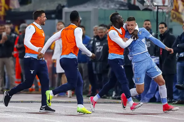 Cupa Italiei. Napoli - Juventus 3-2. Higuain a marcat de două ori de lângă Chiricheș. Juve, finală cu Lazio / VIDEO