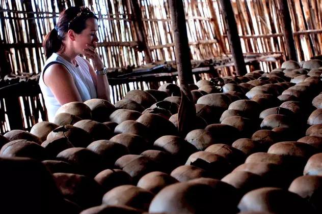 Genocidul din Rwanda sau cum să ucizi 800.000 de oameni în 100 de zile