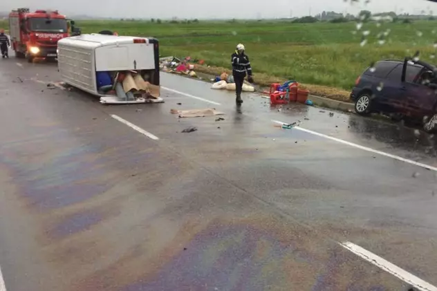 Teribil accident pe E85, în județul Bacău. Un mort și patru răniți, printre care un copil