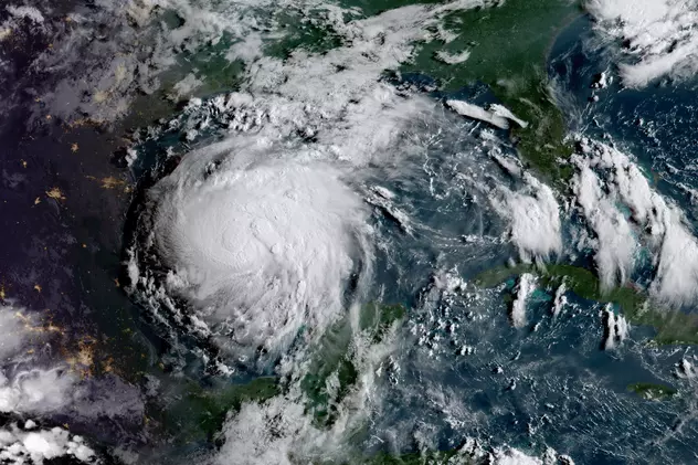 Uraganul Harvey amenință statul american Texas. Mai multe orașe au fost evacuate