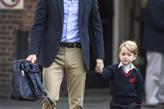FOTO| Prințul George a început școala