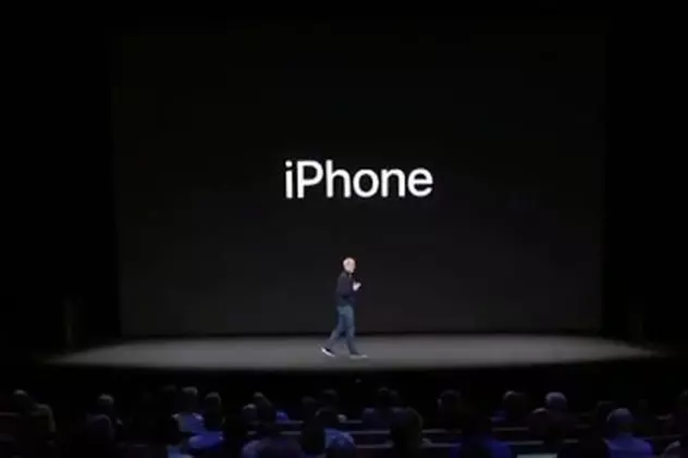 FOTO&VIDEO | iPhone X s-a lansat. Tot ce trebuie să ştii despre telefonul Apple care îţi recunoaşte faţa şi emoţiile