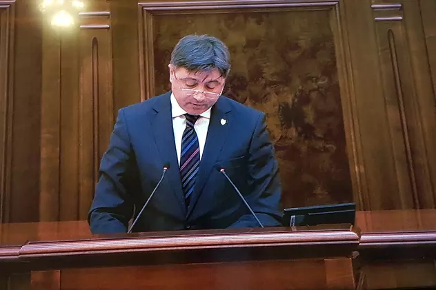 Ministrul Viorel Ilie spune că e dispus să renunțe la mandat