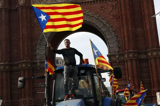 Catalonia vrea să-și declare unilateral independența