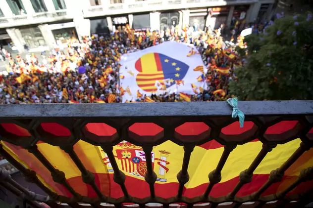 Zi decisivă pentru viitorul Spaniei | Liderul catalan, discurs mult așteptat în Parlamentul regional
