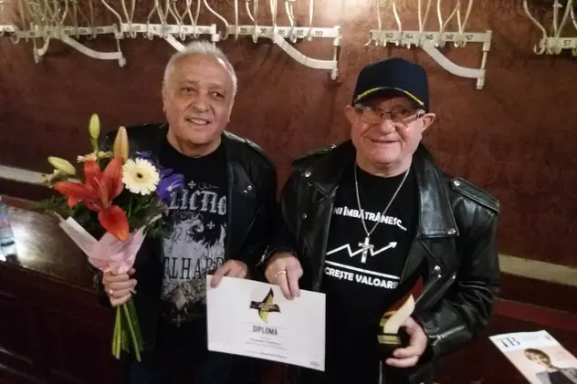 În plin scandal cu Paul Ciuci, ”veteranii” de la Compact au fost premiați. Cămărășan și Leluț Vasilescu, omagiu pentru 40 de ani de activitate