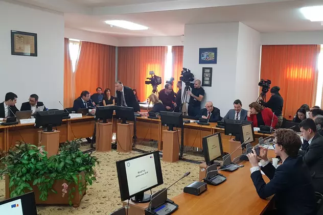 Ionuț Mișa, ministrul Finanțelor, la dezbaterile comisiilor reunite ale Sentului și Camerei Deputaților privind bugetul pe 2018