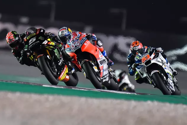 VIDEO | Accidente terifiante în campionatul mondial de motociclism. Valentino Rossi, la un pas de moarte