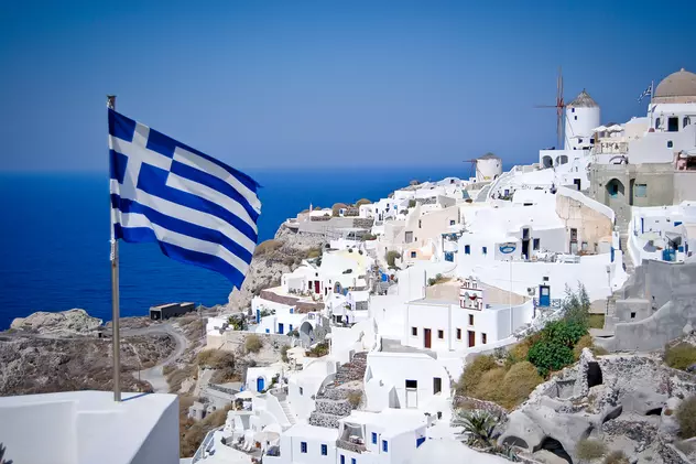 grecia a iesit din criza