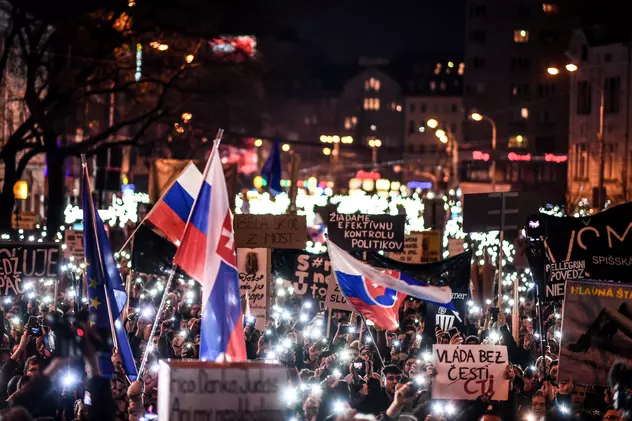 Noi proteste de stradă în Slovacia după asasinarea jurnalistului Jan Kuciak