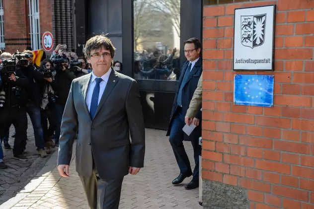 Carles Puigdemont rămâne în libertate