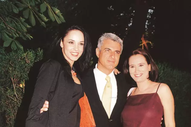 GALERIE FOTO/ Cum arătau Andreea Marin, Andreea Esca și Mihaela Rădulescu, în anii 2000. Imagini de colecție de la petrecerile revistei VIVA!
