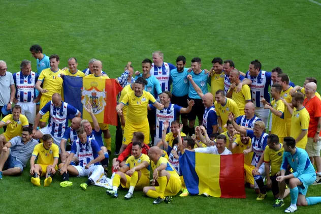 Cine este echipa România Regală. Regele gol! Au pregătit revanșa cu Serbia Regală, de la Belgrad, de pe 9 iunie, cu un amical la Ploiești, cu SC Heerenveen Old-boys.