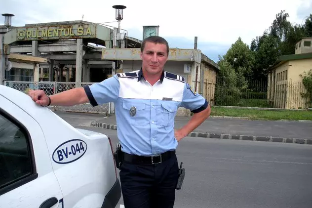 Marian Godină, despre șoferul mașinii cu număr anti-PSD. Polițistul din Brașov consideră că imaginea Poliției Române va avea de suferit
