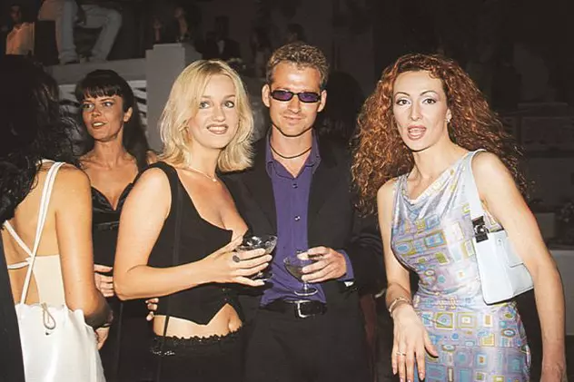 GALERIE FOTO/ Imagini de colecție de la prima petrecere a revistei VIVA! Cum arătau vedetele în anul 1999