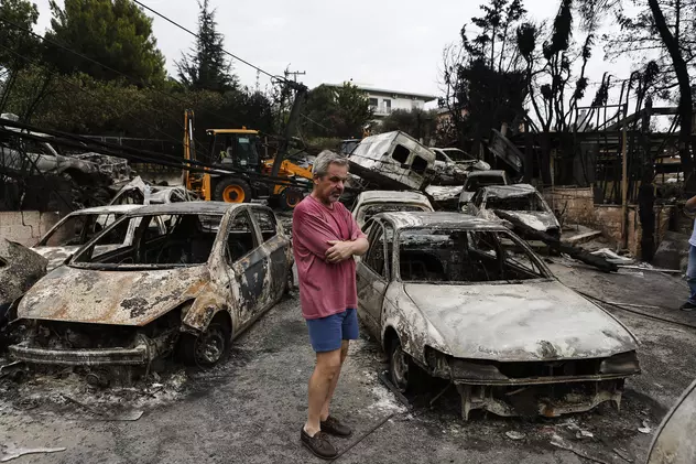 Doliu în Grecia, după incendiile soldate cu cel puțin 85 de morți și 187 de răniți. Aproximativ 100 de persoane sunt date dispărute / FOTO
