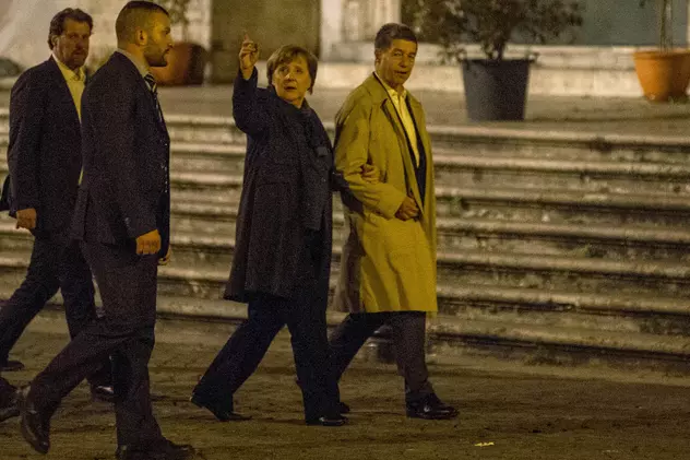 Angela Merkel și soțul ei, apreciați de Maurice Munteanu pentru stilul adoptat pe stradă: Imaginea vorbește despre civilizație