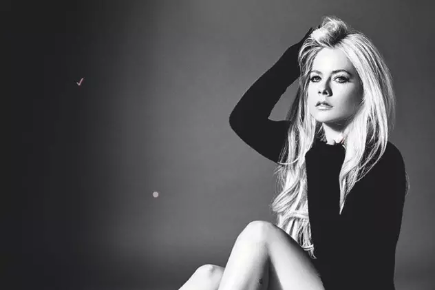 Avril Lavigne a lansat o nouă melodie după cinci ani. Cum arată cântăreața după ce s-a luptat cu boala Lyme