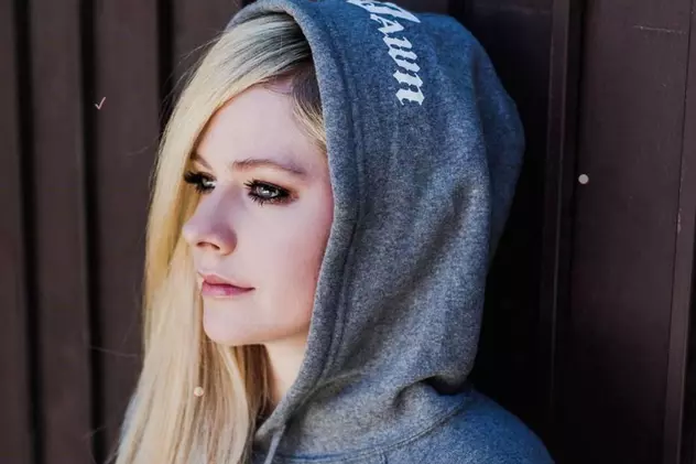 Avril Lavigne, dezvăluiri tulburătoare despre boala cu care s-a luptat