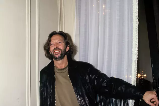 Rock-starul Eric Clapton s-a folosit de vodoo pentru o o fura pe soția bunului său prieten, George Harrison. Amănunte incredibile în cea mai recentă biografie