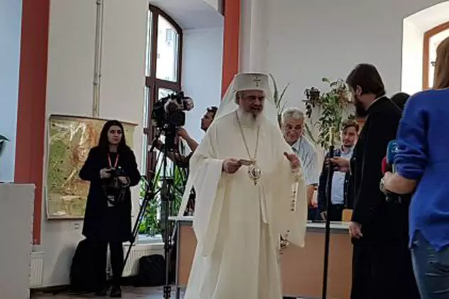 Patriarhul Daniel a votat la școala Ienăchiță Văcărescu din București