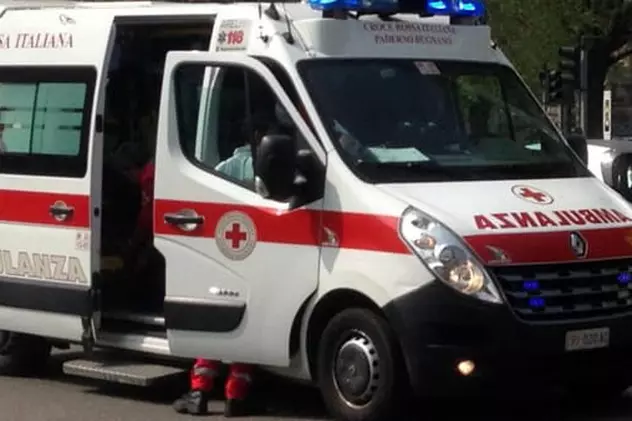 Un român din Italia a fost lovit de tren și a rămas fără un braț