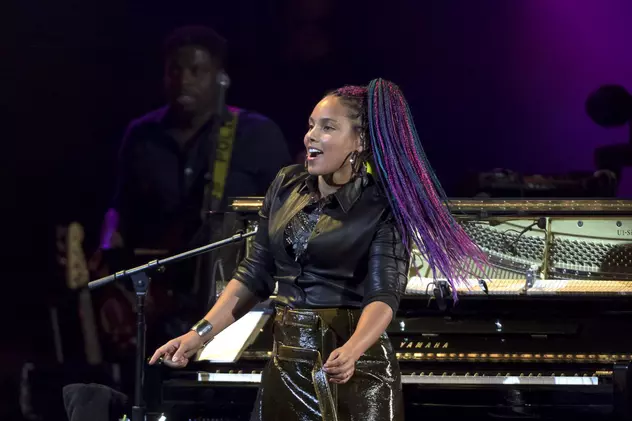 Alicia Keys va prezenta Premiile Grammy 2019