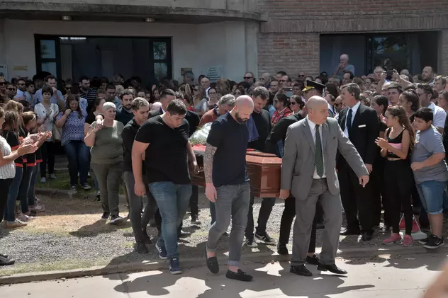 Înmormântarea lui Emiliano Sala. Funeraliile au avut loc ieri, la Progreso, în Argentina