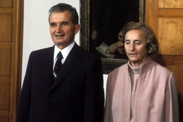 Elena Ceaușescu, prezentată drept „Mincinoasa Carpaților” de un post de radio din Italia. „A fost mintea din spatele celor mai mari masacre ale dictaturii comuniste din România”