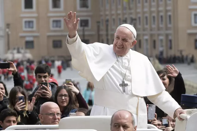 Romii din Blaj au pregătit un program artistic pentru papa Francisc