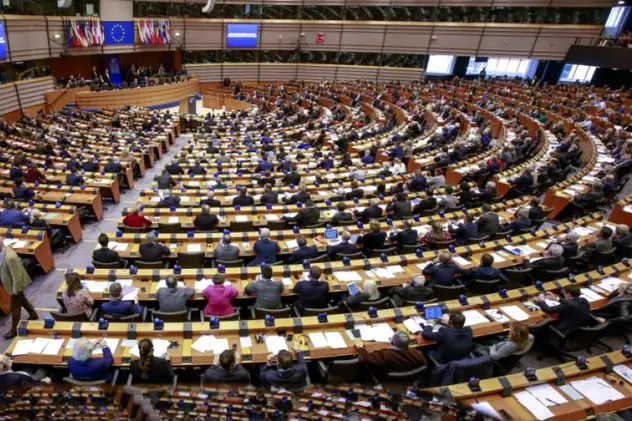Parlamentul European a votat pentru renunțarea la ora de vară. Când intră în vigoare măsura