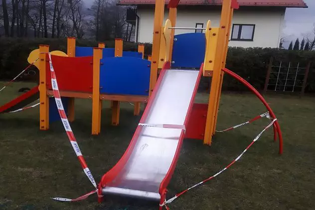 Atac cu acid într-un parc din Polonia