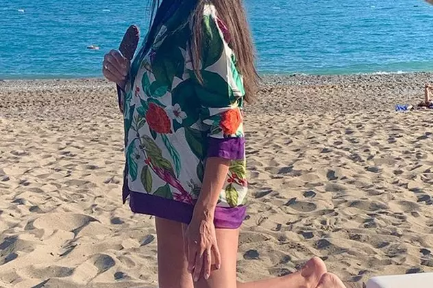 Anca Serea și soțul ei se află în vacanță. Cum s-a pozat vedeta pe plaja din Turcia și ce mesaj a transmis pentru viitoarele mămici
