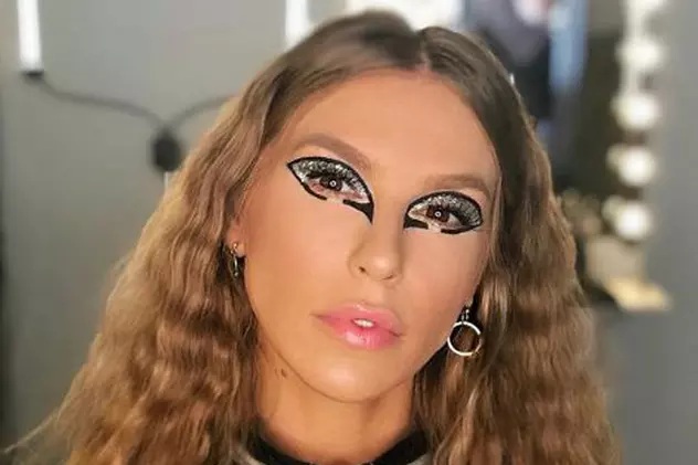 Corina Bud, dezbrăcată. Ipostazele incendiare în care s-a afișat în fața fanilor săi de pe internet