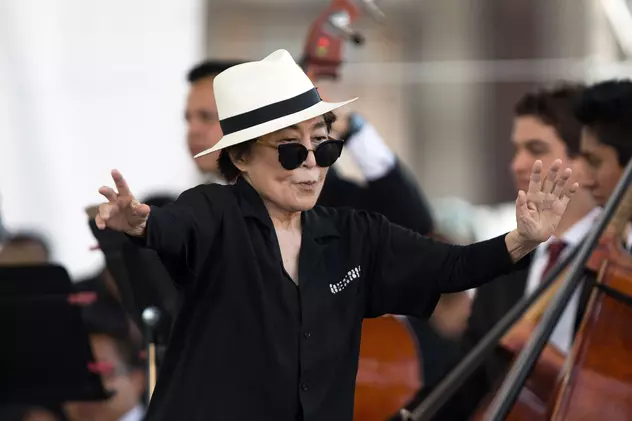 Yoko Ono, mesaj de pace în deschiderea Festivalului Internaţional din Manchester