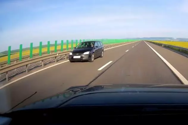 O șoferiță a fost filmată în timp ce conducea pe contrasens, pe autostrada A3. Incidentul șocant a fost surprins de un alt șofer
