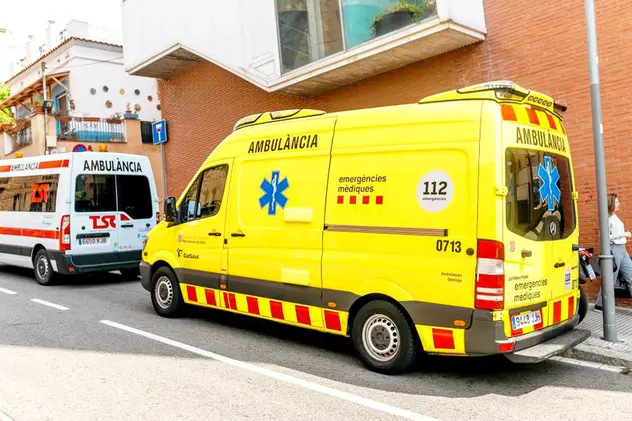 Un autobuz plin cu muncitori români s-a răsturnat în Spania. Sunt doi morți și trei persoane grav rănite