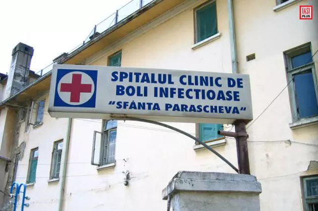 O infirmieră a murit la Iași din cauza COVID-19, chiar în momentul în care soțul ei găsise un donator de plasmă pentru a o putea salva