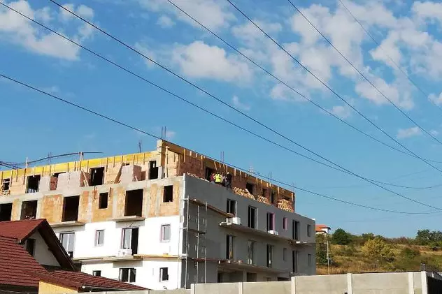 Anchetă ”la secret” în cazul blocului din Alba Iulia unde s-a electrocutat un muncitor