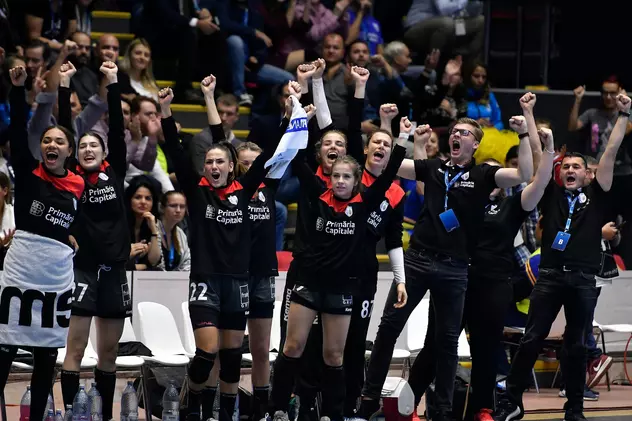 Liga Campionilor la handbal feminin: CSM București a surclasat echipa poloneză MKS Lublin. SCM Rm. Vâlcea a cedat la Podgorica