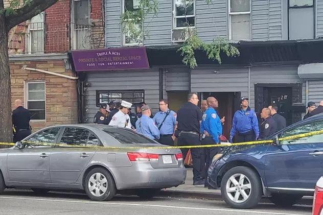 Patru morți și trei răniți după un atac armat în Brooklyn!