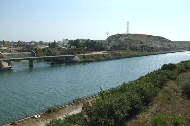 Bloomberg, despre canalul Dunăre-Marea Neagră: ”Canalul morții a devenit o poartă economică a Europei de Est”