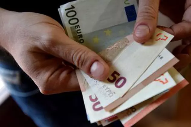 Un român a câștigat 280.000 de euro într-o lună cu o afacere fantomă deschisă în Germania